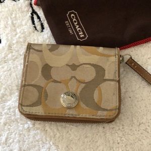 Coach canvas wallet-used.